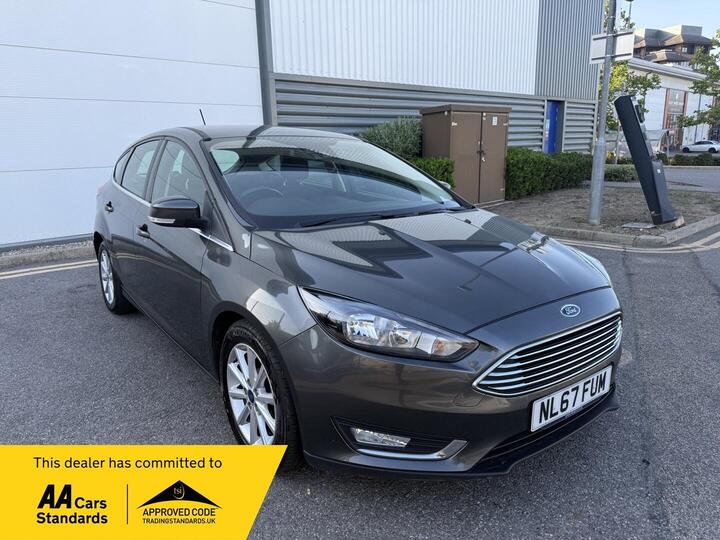 Ford Focus 1.0T EcoBoost Titanium Auto Euro 6 (s/s) 5dr