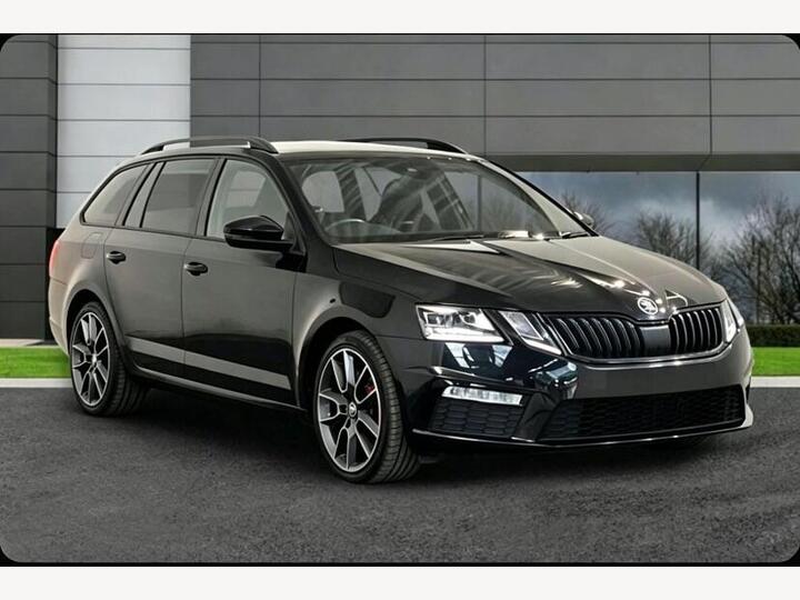 Skoda Octavia 2.0 TSI VRS DSG Euro 6 (s/s) 5dr Skoda Octavia 2.0 TSI VRS DSG Euro 6 (s/s) 5dr
