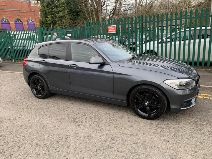 BMW 1 Series 2.0 118d Sport Auto Euro 5 (s/s) 5dr