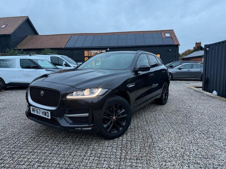 Jaguar F-PACE 2.0 D180 R-Sport Auto AWD Euro 6 (s/s) 5dr Jaguar F-PACE 2.0 D180 R-Sport Auto AWD Euro 6 (s/s) 5dr