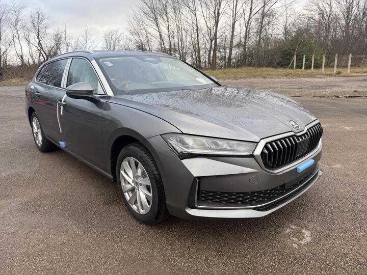 Skoda Superb 1.5 TSI E-TEC MHEV SE Technology DSG Euro 6 (s/s) 5dr