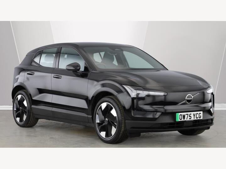 Volvo EX30 Twin Performance 69kWh Plus Auto AWD 5dr