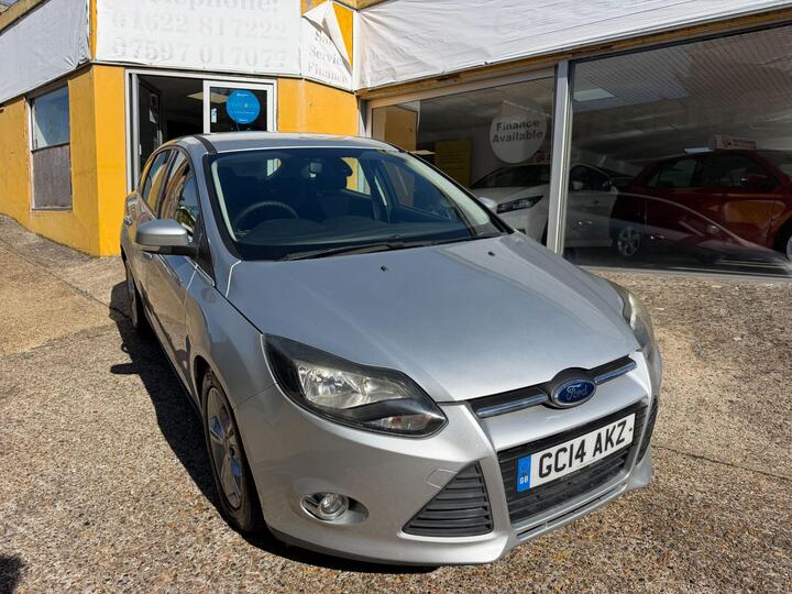 Ford Focus 1.6 Zetec Euro 5 5dr