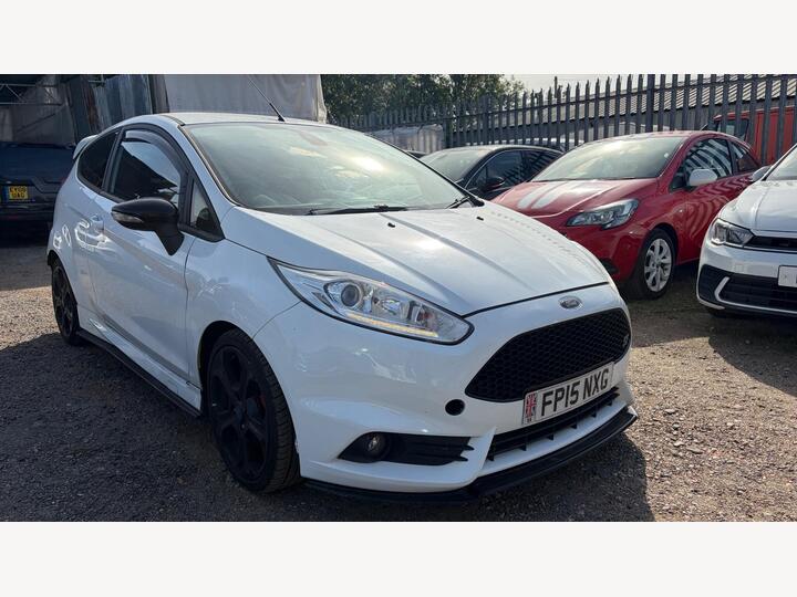 Ford Fiesta 1.6T EcoBoost ST-3 Euro 5 (s/s) 3dr
