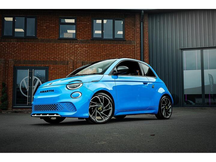Abarth 500e C 42kWh Turismo Auto 2dr