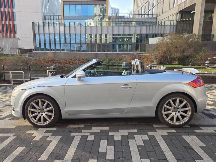 Audi TT 3.2 TFSI V6 Roadster S Tronic Quattro Euro 4 2dr