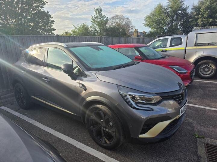 Renault Captur 1.6 E-TECH E-Tech Engineered BOSE Edition Auto Euro 6 (s/s) 5dr