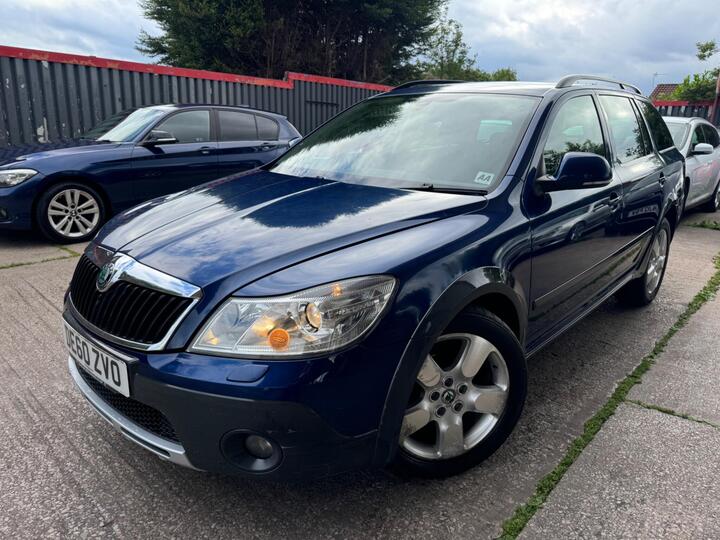 Skoda Octavia 1.8 TSI Scout 4WD Euro 5 5dr Skoda Octavia 1.8 TSI Scout 4WD Euro 5 5dr