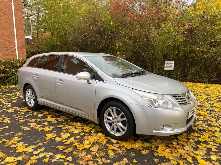Toyota Avensis 1.8 V-Matic TR Tourer Euro 5 5dr Toyota Avensis 1.8 V-Matic TR Tourer Euro 5 5dr