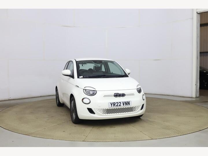 Fiat 500E 42kWh Icon Auto 3dr