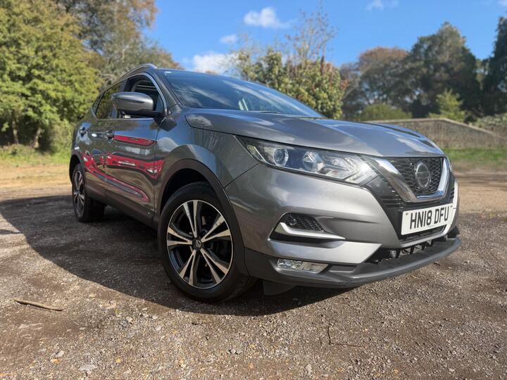 Nissan Qashqai 1.5 DCi N-Connecta Euro 6 (s/s) 5dr