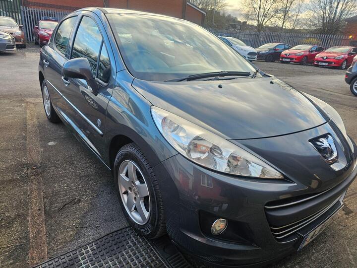 Peugeot 207 1.4 VTi Envy Euro 5 5dr