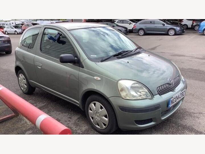 Toyota Yaris 1.0 VVT-i T3 3dr