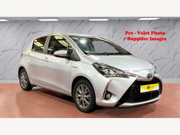 Toyota YARIS 1.5 VVT-h Icon E-CVT Euro 6 (s/s) 5dr