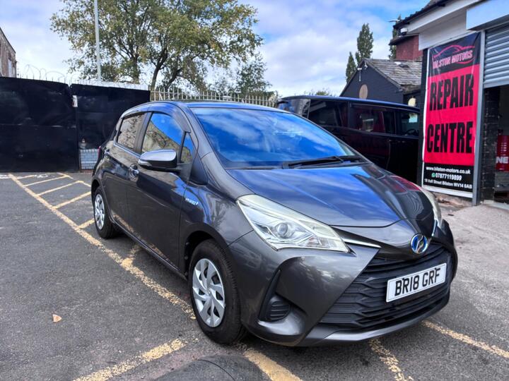 Toyota Yaris 1.5 VVT-h Design Hatchback 5dr Petrol Hybrid E-CVT Euro 6 (s/s) (100 Ps)