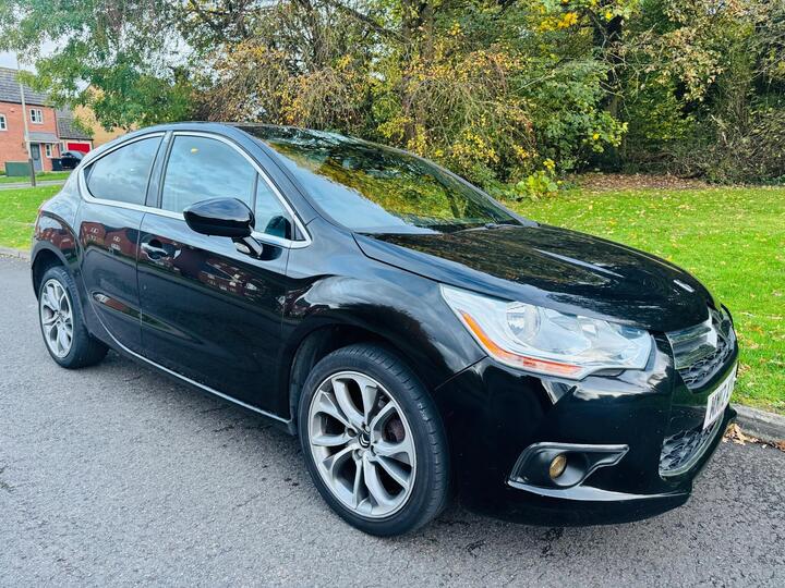 Citroen DS4 1.6 HDi DStyle Euro 5 5dr Citroen DS4 1.6 HDi DStyle Euro 5 5dr