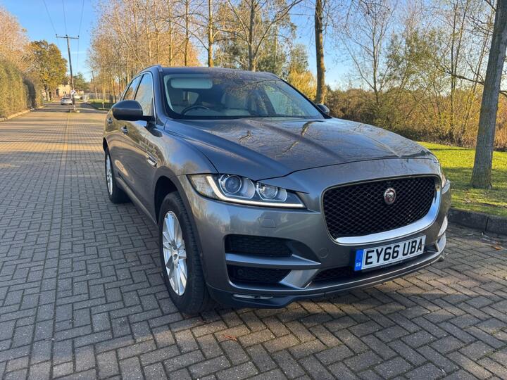 Jaguar F-PACE 2.0 D180 Portfolio Auto AWD Euro 6 (s/s) 5dr