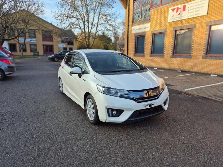 Honda Fit Hybrid 4w Drive Immaculate Condition