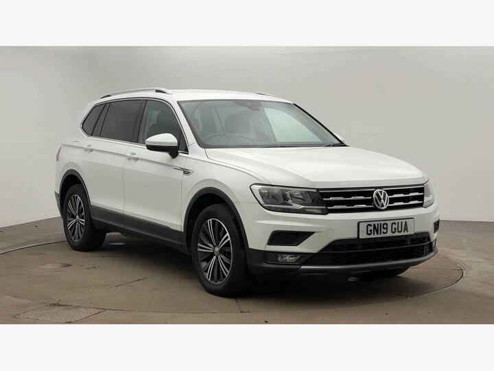 Volkswagen TIGUAN ALLSPACE 2.0 TDI SE Nav DSG 4Motion Euro 6 (s/s) 5dr Volkswagen TIGUAN ALLSPACE 2.0 TDI SE Nav DSG 4Motion Euro 6 (s/s) 5dr