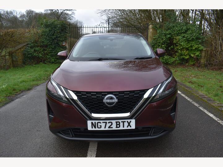 Nissan Qashqai 1.3 DIG-T MHEV Acenta Premium XTRON Euro 6 (s/s) 5dr Nissan Qashqai 1.3 DIG-T MHEV Acenta Premium XTRON Euro 6 (s/s) 5dr
