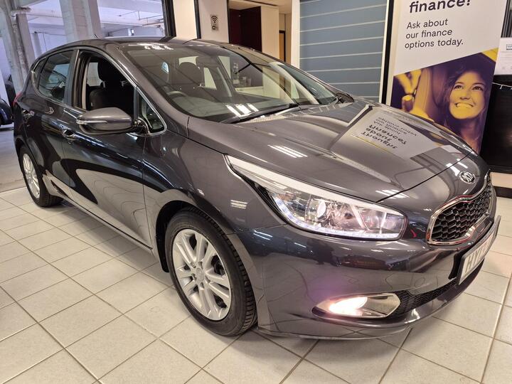 Kia Ceed 1.6 CRDi 2 Auto Euro 5 5dr