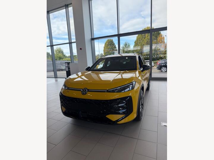 Volkswagen T-Roc 1.5 ETSI MHEV R-Line DSG Euro 6 (s/s) 5dr