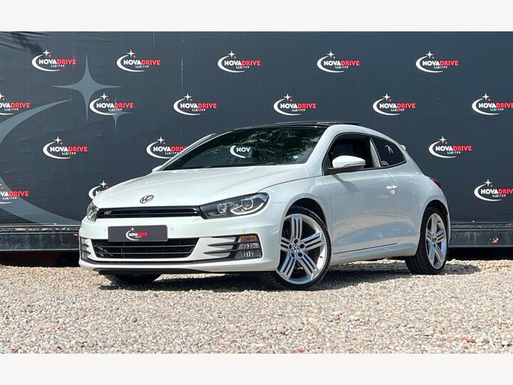 Volkswagen Scirocco 2.0 TDI BlueMotion Tech R-Line DSG Euro 6 (s/s) 3dr