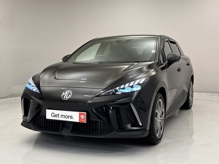 MG MG4 64kWh Trophy Long Range Auto 5dr