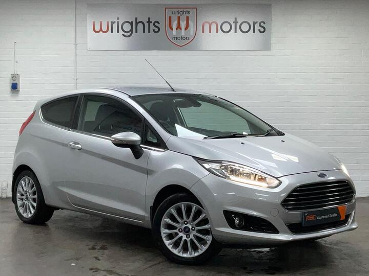Ford Fiesta 1.6 Titanium X Powershift Euro 5 3dr