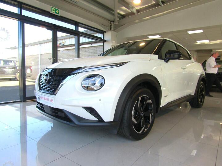 Nissan Juke 1.6 N-Connecta Auto Euro 6 5dr