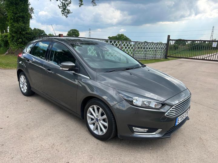 Ford Focus 1.0T EcoBoost Titanium Euro 6 (s/s) 5dr