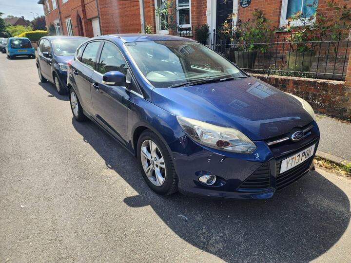 Ford Focus 1.6 TDCi Zetec Euro 5 (s/s) 5dr