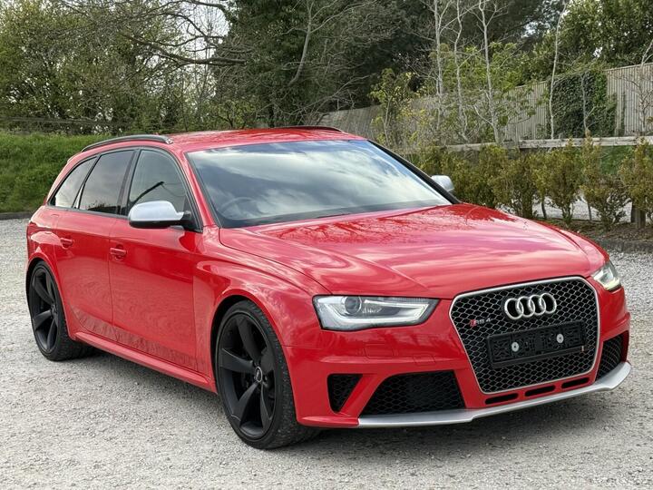 Audi RS4 AVANT 4.2 FSI V8 S Tronic Quattro Euro 5 5dr