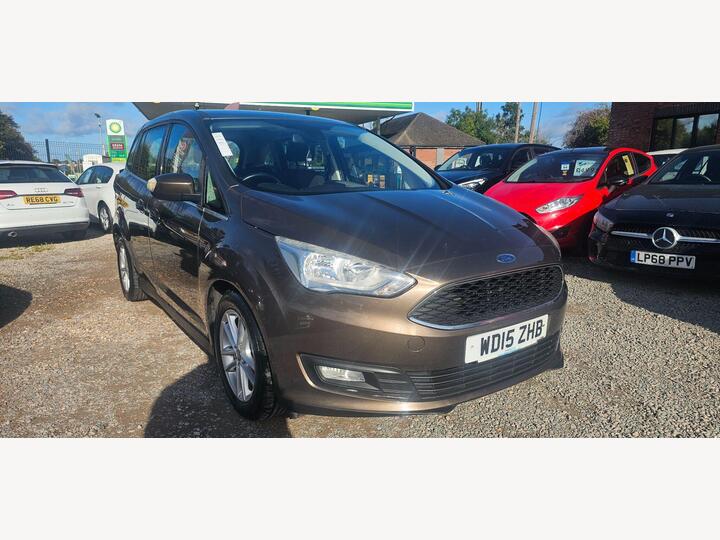 Ford Grand C-Max 1.5 TDCi Titanium Euro 6 (s/s) 5dr Ford Grand C-Max 1.5 TDCi Titanium Euro 6 (s/s) 5dr