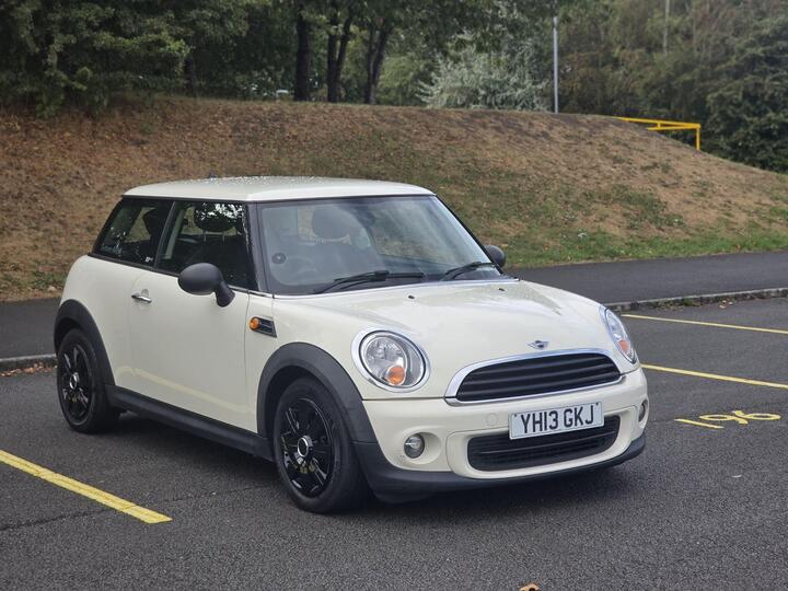 MINI Hatch 1.6 First Euro 6 3dr