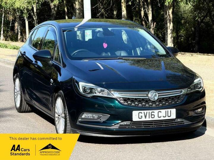 Vauxhall Astra 1.6 CDTi BlueInjection Elite Nav Euro 6 (s/s) 5dr