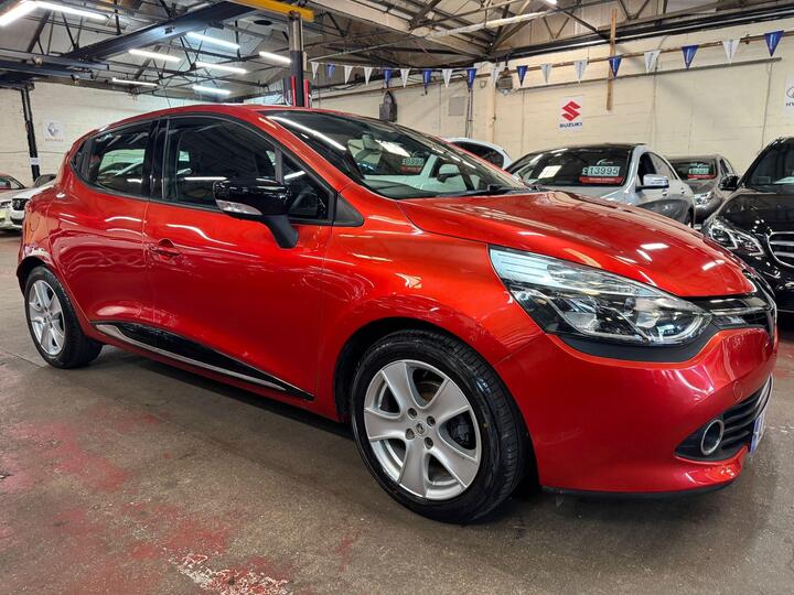 Renault Clio 1.2 16V Dynamique MediaNav Euro 5 5dr