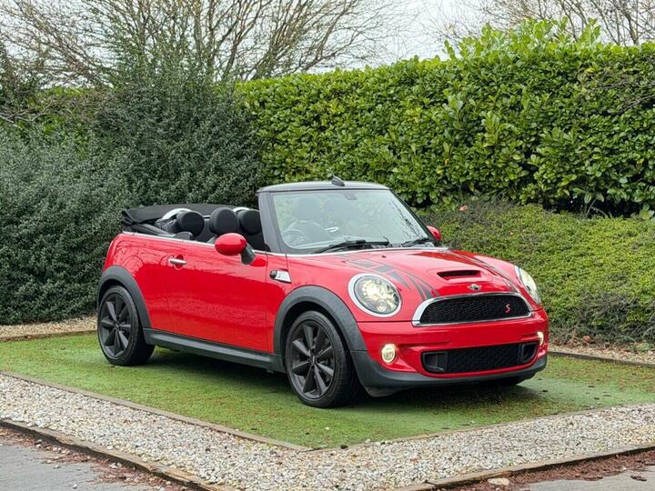 MINI CONVERTIBLE 1.6 Cooper S Auto Euro 5 2dr