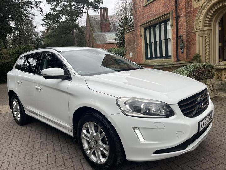 Volvo XC60 ESTATE 2.0 T5 SE 5DR AUTOMATIC