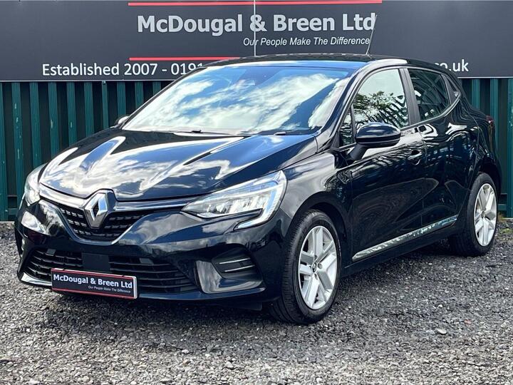 Renault Clio 1.0 TCe Play Euro 6 (s/s) 5dr Renault Clio 1.0 TCe Play Euro 6 (s/s) 5dr