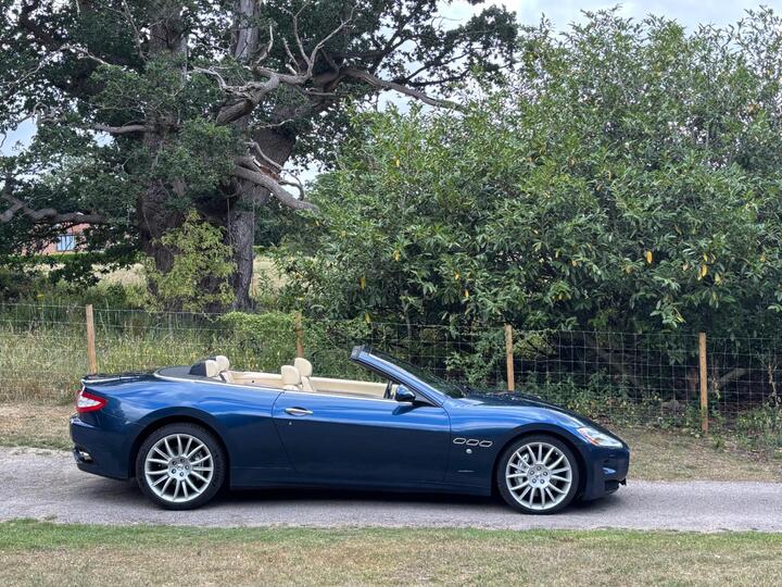 Maserati GranCabrio 4.7 V8 Auto Euro 4 2dr