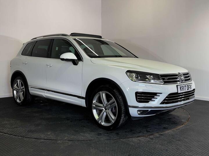 Volkswagen TOUAREG 3.0 TDI V6 BlueMotion Tech R-Line Plus Tiptronic 4WD Euro 6 (s/s) 5dr