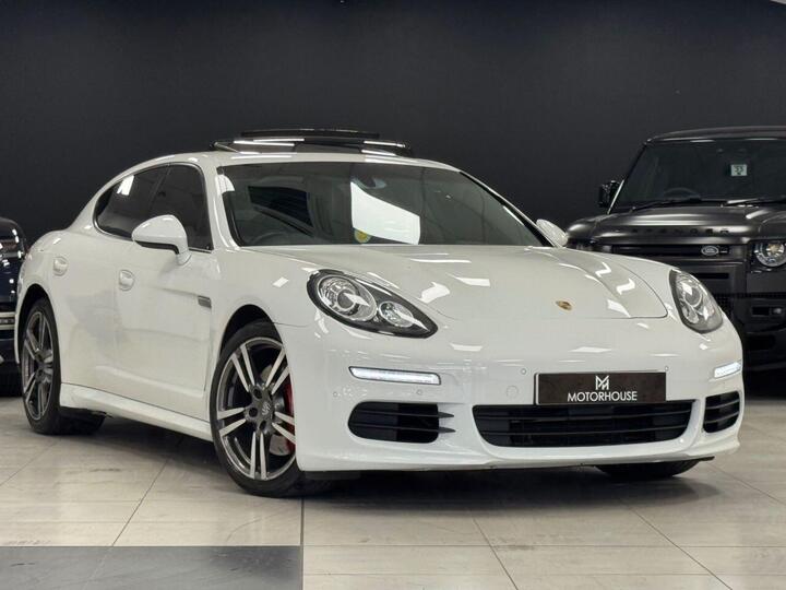 Porsche PANAMERA 3.0D V6 TiptronicS Euro 5 (s/s) 5dr Porsche PANAMERA 3.0D V6 TiptronicS Euro 5 (s/s) 5dr