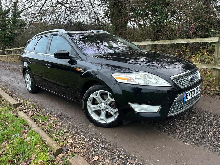 Ford Mondeo 2.0 EcoBoost Titanium Powershift 5dr