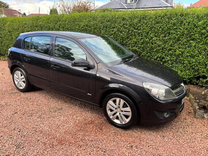 Vauxhall Astra 1.4i 16v SXi 5dr