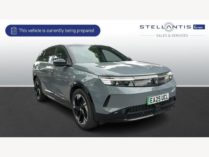 Vauxhall Grandland Electric 73kWh Ultimate Auto 5dr