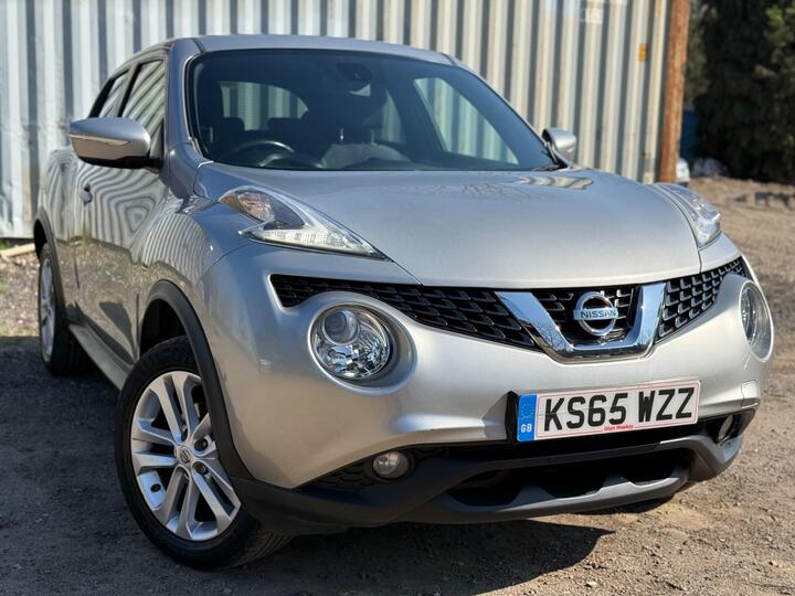 Nissan Juke 1.6 N-Connecta XTRON Euro 6 5dr