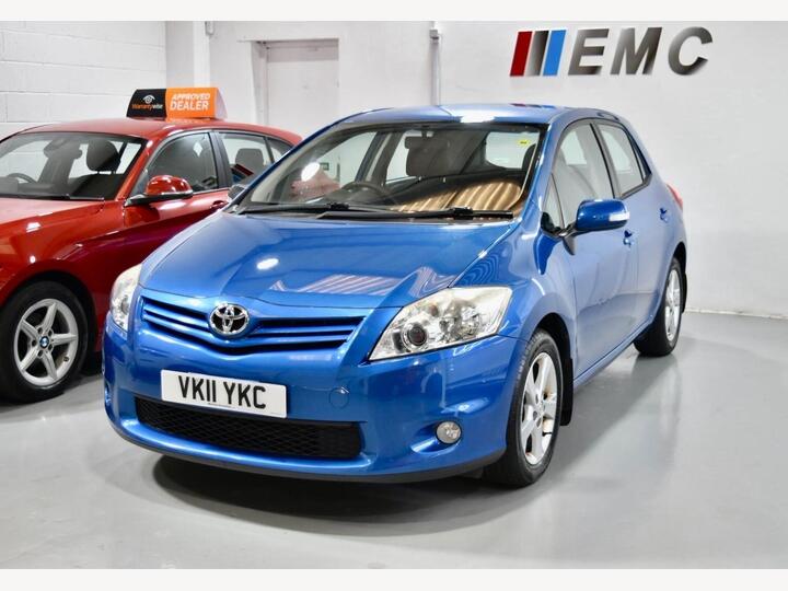 Toyota Auris 1.6 V-Matic TR Euro 5 5dr Toyota Auris 1.6 V-Matic TR Euro 5 5dr