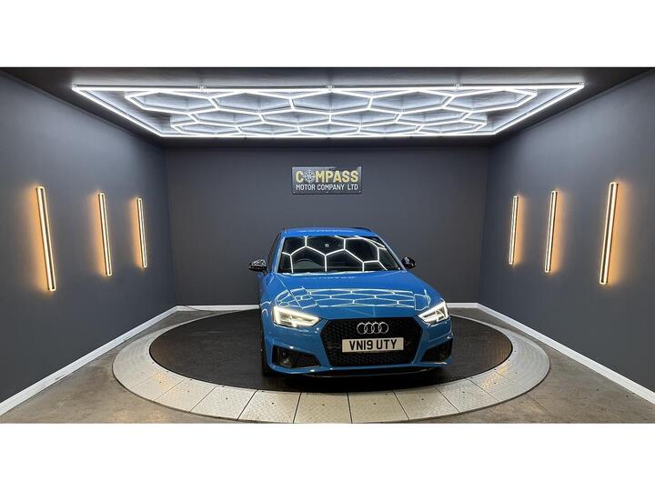 Audi A4 Avant 2.0 TFSI 40 Black Edition S Tronic Euro 6 (s/s) 5dr