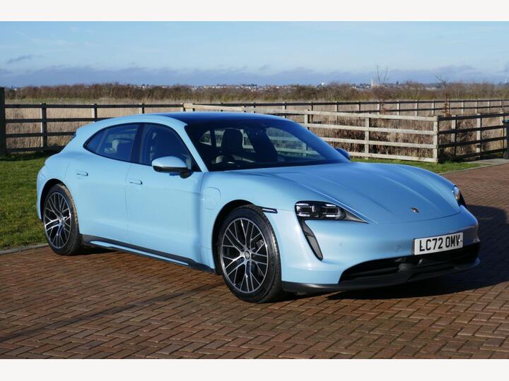 Porsche Taycan Performance Plus 93.4kWh Sport Turismo Auto RWD 5dr (11kW Charger)